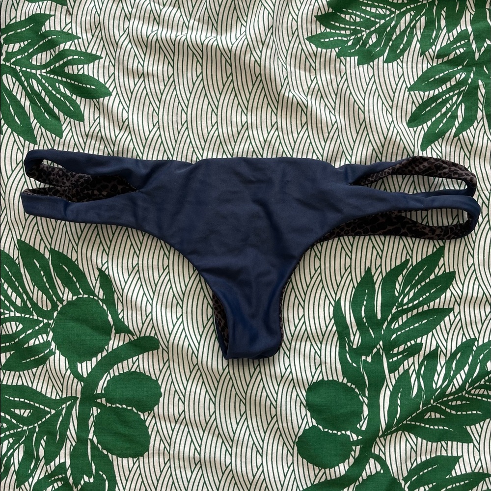 Acacia swimwear Baldwin bottoms size S